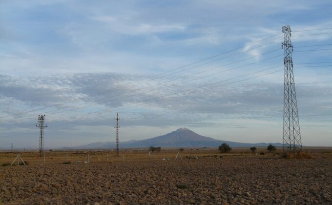 photo of power lines in turkey with hasan dagi volcano in background|photo of power lines in turkey with hasan dagi volcano in background